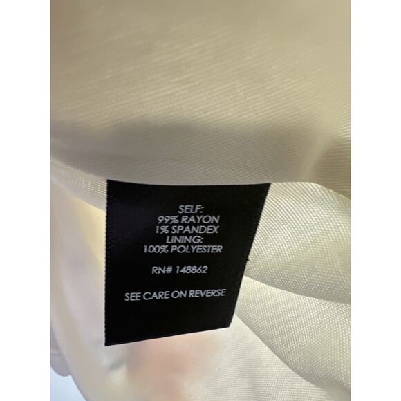 NWT Torrid Rayon Slub Button Up Waist Detail Tank Blouse Tie Floral Plus Size 4X - Picture 7 of 12